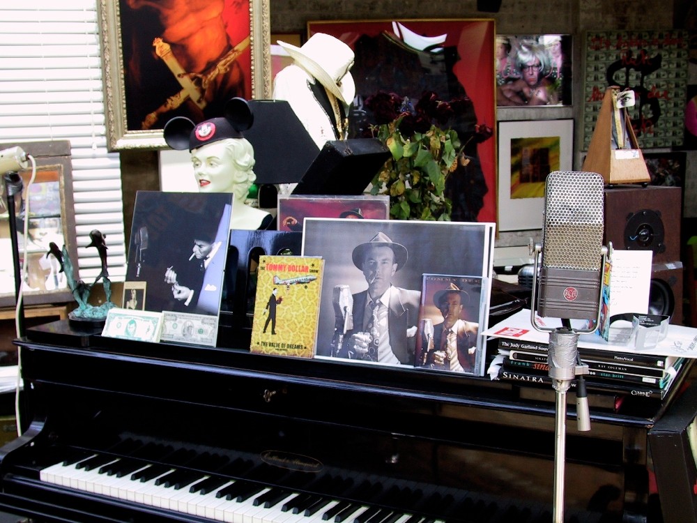 babay grand piano